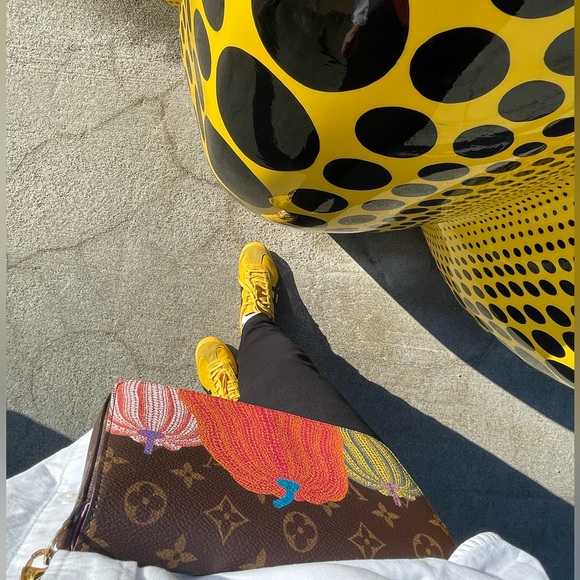 Meet your Posher, Jen - Picture 2 of 6